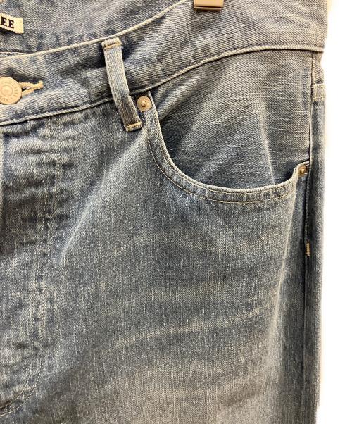 AURALEE（オーラリー）AURALEE (オーラリー) SELVEDGE FADED LIGHT DENIM WIDE PANTS ブルー サイズ:5の古着・服飾アイテム