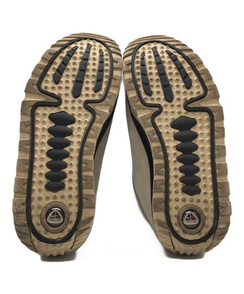 NIKE ACG（ナイキエーシージー）NIKE ACG (ナイキエーシージー) スニーカー ベージュ サイズ:US10の古着・服飾アイテム