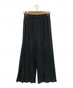 PLEATS PLEASEプリーツプリーズ）の古着「プリーツパンツ」｜ブラック