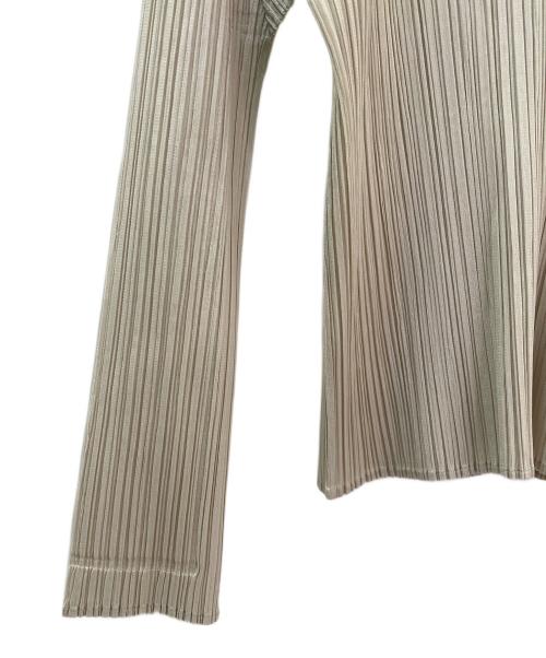 PLEATS PLEASE（プリーツプリーズ）PLEATS PLEASE (プリーツプリーズ) フーデッドプリーツカットソー ベージュ サイズ:3の古着・服飾アイテム
