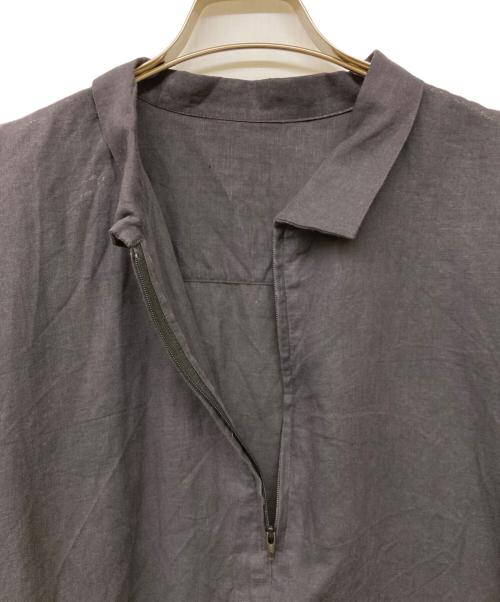 HOMME PLISSE ISSEY MIYAKE（オム プリッセ イッセイ ミヤケ）HOMME PLISSE ISSEY MIYAKE (オム プリッセ イッセイ ミヤケ) プルオーバーロングシャツ ブラック サイズ:2の古着・服飾アイテム