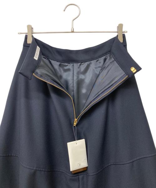 R'IAM-Plage（リアムプラージュ）R'IAM-Plage (リアムプラージュ) コクーンボリュームスカート ネイビー サイズ:36の古着・服飾アイテム
