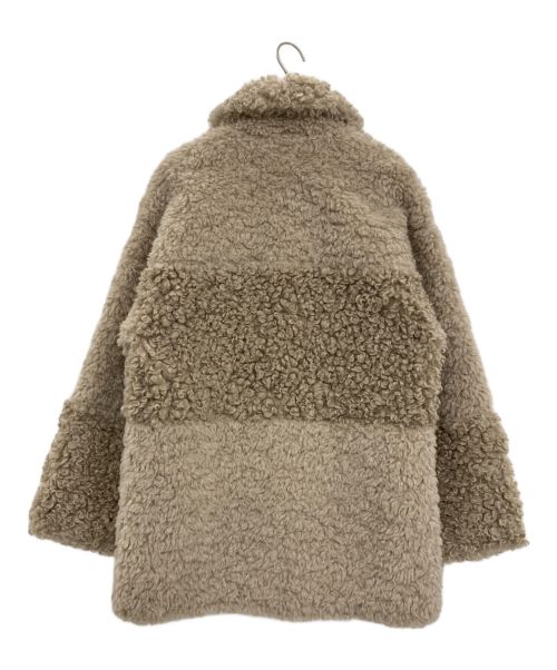 urbancode（アーバンコード）urbancode (アーバンコード) カーリーファーコート リバーシブル ベージュ サイズ:Fの古着・服飾アイテム