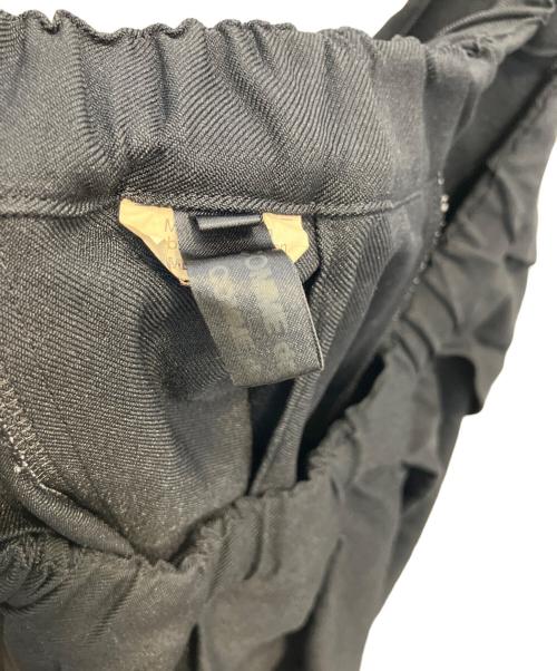 COMME des GARCONS COMME des GARCONS（コムデギャルソン コムデギャルソン）COMME des GARCONS COMME des GARCONS (コムデギャルソン コムデギャルソン) 変形プリーツスカートパンツ ブラック サイズ:Ｓの古着・服飾アイテム