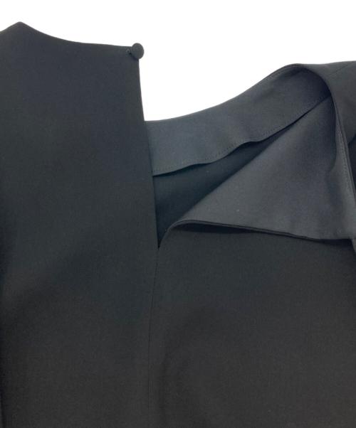 HARDY NOIR（アルディーノアール）HARDY NOIR (アルディーノアール) クルーネック フレアワンピース ブラック サイズ:FREEの古着・服飾アイテム