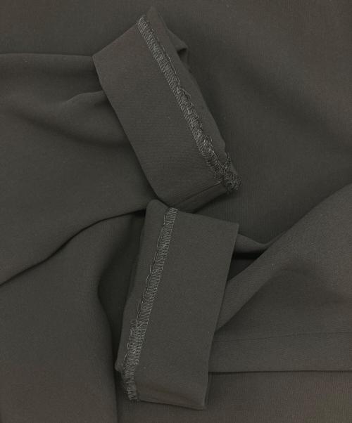 HARDY NOIR（アルディーノアール）HARDY NOIR (アルディーノアール) クルーネック フレアワンピース ブラック サイズ:FREEの古着・服飾アイテム