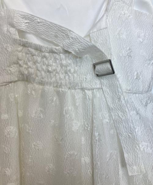 Snidel（スナイデル）Snidel (スナイデル) 肩リボンJQキャミワンピース ホワイト サイズ:1 未使用品の古着・服飾アイテム