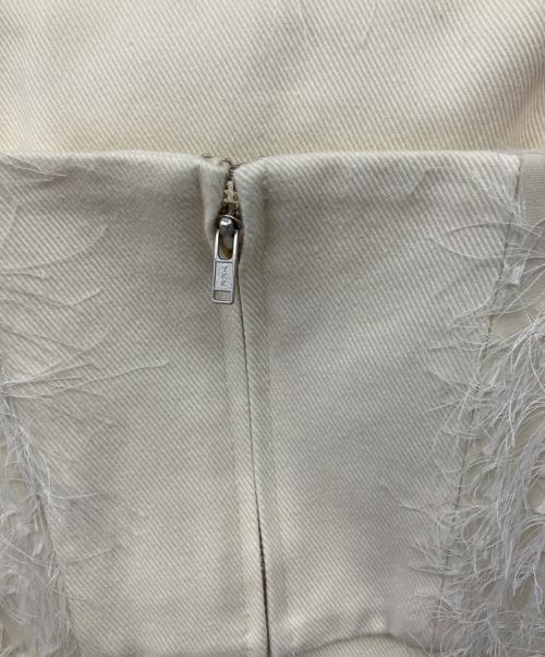 CLANE（クラネ）CLANE (クラネ) FRINGE BARE BUSTIER アイボリーの古着・服飾アイテム