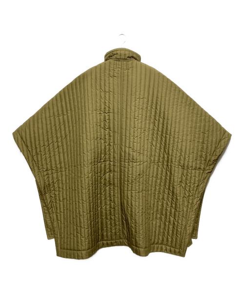 la peau de gem（ラポドゥジェム）la peau de gem (ラポドゥジェム) キルティング ポンチョ・ケープコート カーキ サイズ:FREEの古着・服飾アイテム