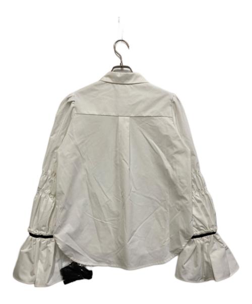 THREE SQUARE（スリースクエア）THREE SQUARE (スリースクエア) シャーリングボウタイブラウス ホワイト サイズ:FREEの古着・服飾アイテム