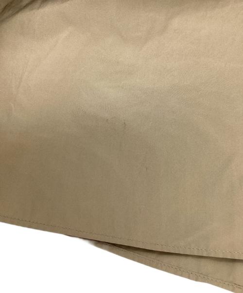 23区（ニジュウサンク）23区 (ニジュウサンク) ルミエールタフタ フレアスカート ベージュ サイズ:36の古着・服飾アイテム