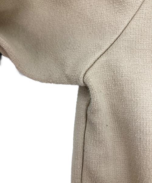 A.P.C.（アーペーセー）A.P.C. (アーペーセー) ネックロゴスウェット ベージュ サイズ:Mの古着・服飾アイテム