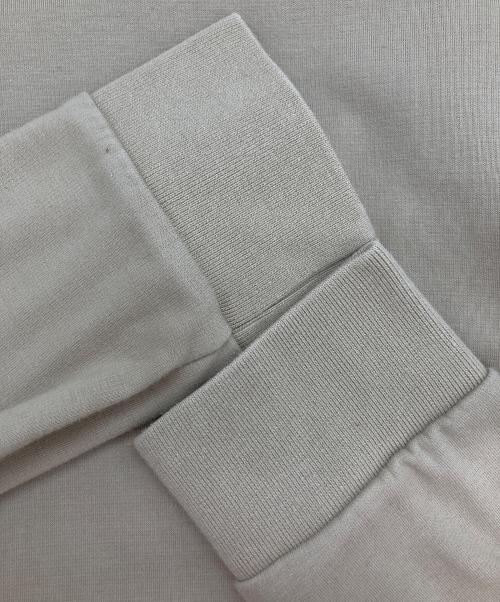 A.P.C.（アーペーセー）A.P.C. (アーペーセー) ネックロゴスウェット ベージュ サイズ:Mの古着・服飾アイテム