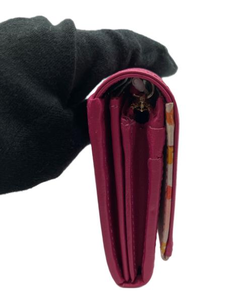 PAUL SMITH（ポールスミス）PAUL SMITH (ポールスミス) ぺタルプリントトリム長財布 ピンクの古着・服飾アイテム