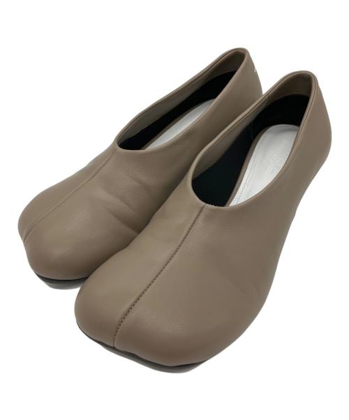 MM6 Maison Margiela（エムエムシックスメゾンマルジェラ）MM6 Maison Margiela (エムエムシックスメゾンマルジェラ) パンプス フォッシル サイズ:38の古着・服飾アイテム