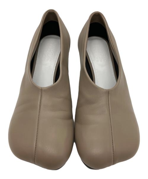 MM6 Maison Margiela（エムエムシックスメゾンマルジェラ）MM6 Maison Margiela (エムエムシックスメゾンマルジェラ) パンプス フォッシル サイズ:38の古着・服飾アイテム