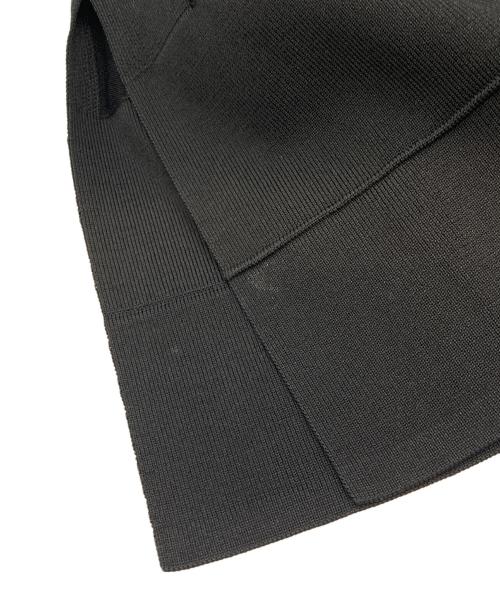 Calvin Klein platinum（カルバンクラインプラチナム）Calvin Klein platinum (カルバンクラインプラチナム) スリットロングリブカーディガン ブラック サイズ:4の古着・服飾アイテム