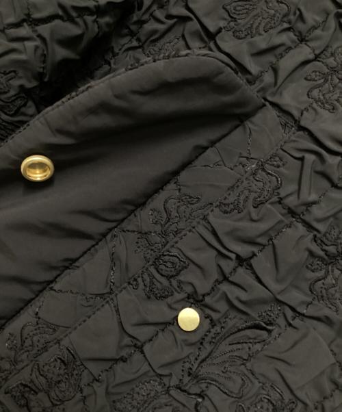MURRAL（ミューラル）MURRAL (ミューラル) Dahlia shrinking embroidery down jacket ブラック サイズ:FREEの古着・服飾アイテム