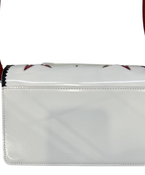 Christian Louboutin（クリスチャン・ルブタン）Christian Louboutin (クリスチャン・ルブタン) ショルダーバッグ ホワイト/ロデオの古着・服飾アイテム