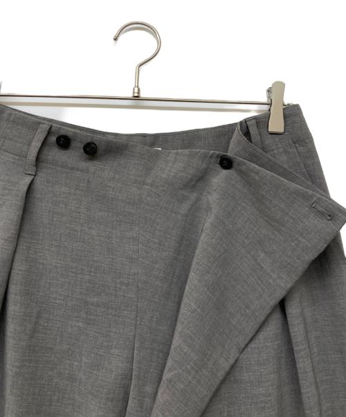 FRAMeWORK（フレームワーク）FRAMeWORK (フレームワーク) 24SS 撥水強撚ポリエステルラップワイドパンツ グレー サイズ:40の古着・服飾アイテム