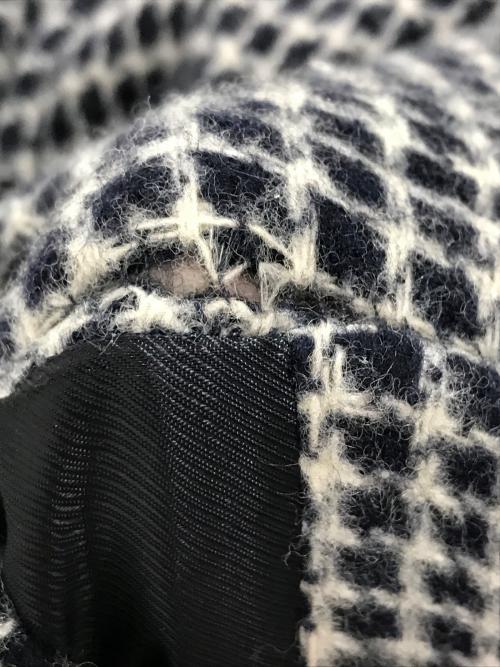 MaxMara（マックスマーラ）MaxMara (マックスマーラ) CUCITO AMANO ウールカシミヤリバーシブルジレ ブラック サイズ:38の古着・服飾アイテム