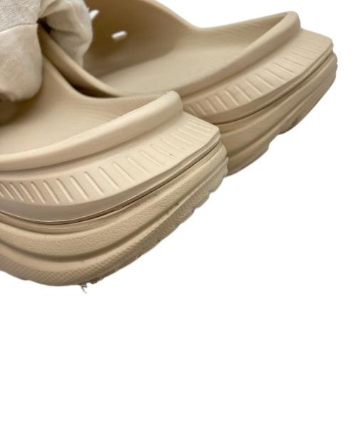 HOKAONEONE（ホカオネオネ）HOKAONEONE (ホカオネオネ) サンダル ホワイト サイズ:M7の古着・服飾アイテム