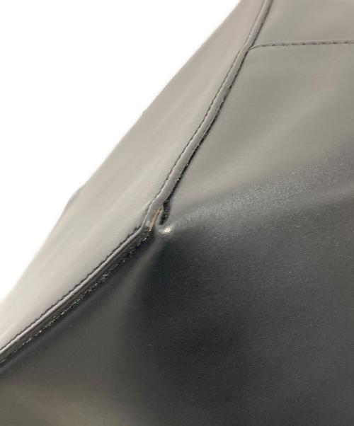 LA SCAIA（ラスカイア）LA SCAIA (ラスカイア) レザーワンショルダーバッグ ブラックの古着・服飾アイテム