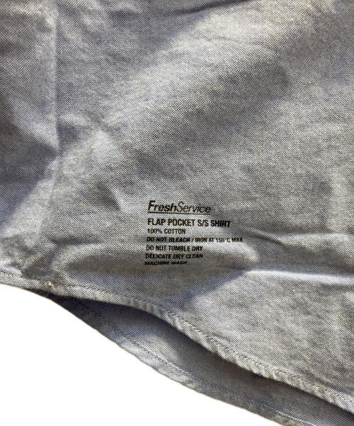 FreshService（フレッシュサービス）FreshService (フレッシュサービス) OXFORD FLAP POCKET S/S SHIRT ブルー サイズ:フリーの古着・服飾アイテム
