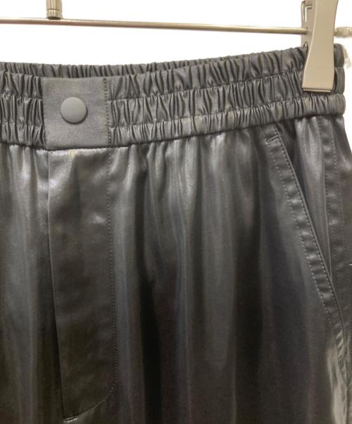 BEAUTY&YOUTH（ビューティーアンドユース）BEAUTY&YOUTH (ビューティーアンドユース) カレンダー イージーパンツ ブラック サイズ:Ｍ 未使用品の古着・服飾アイテム