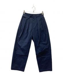 journal standard luxe（ジャーナルスタンダード ラックス）の古着「ウェザーストレッチタックパンツ」｜ネイビー