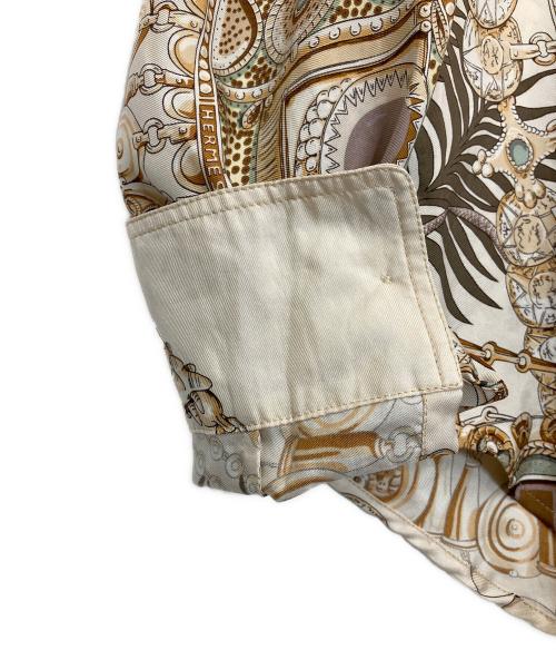 HERMES（エルメス）HERMES (エルメス) ジュエリープリントシルクシャツ ベージュ サイズ:34の古着・服飾アイテム