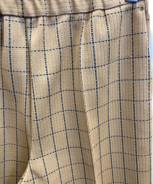 6(ROKU) BEAUTY&YOUTH（ロク ビューティーアンドユース）6(ROKU) BEAUTY&YOUTH (ロク ビューティーアンドユース) CHECK CUTSEW PANTS ベージュ サイズ:38の古着・服飾アイテム