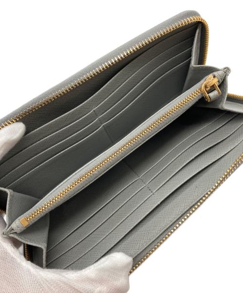 PRADA（プラダ）PRADA (プラダ) ラウンドファスナー長財布 グレーの古着・服飾アイテム