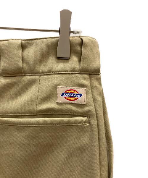 Dickies（ディッキーズ）Dickies (ディッキーズ) JOURNAL STANDARD relume (ジャーナルスタンダード レリューム) 別注ワイドスラックス ベージュ サイズ:Мの古着・服飾アイテム