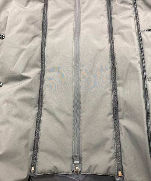 HERNO（ヘルノ）HERNO (ヘルノ) LAMINAR COAT グレー サイズ:44の古着・服飾アイテム