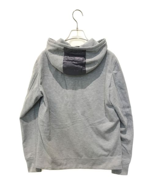 HERNO（ヘルノ）HERNO (ヘルノ) ウォーターレペレントナイロンダウン×スウェットハイブリッドジップフーディー　PI0612U120209010 グレー サイズ:44の古着・服飾アイテム