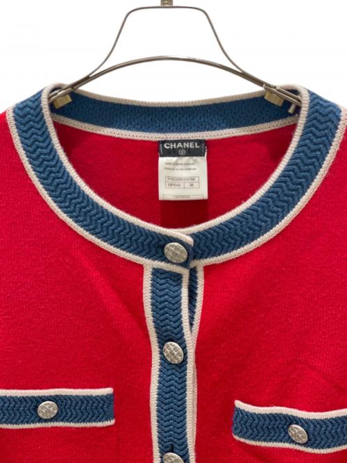 CHANEL（シャネル）CHANEL (シャネル) ココボタン カシミヤ カーディガン レッド×ブルー サイズ:38の古着・服飾アイテム