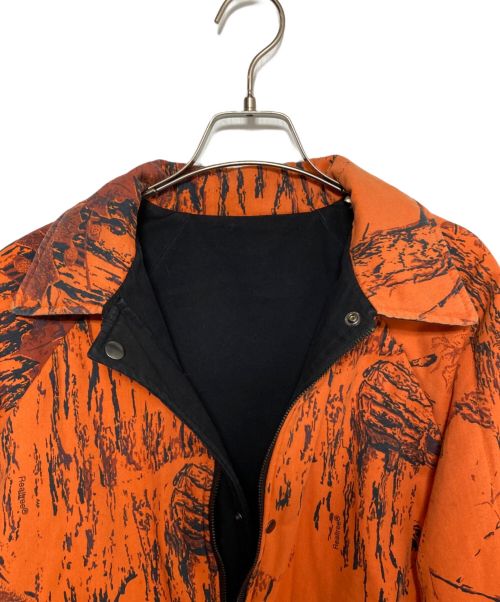 SUPREME（シュプリーム）Supreme (シュプリーム) RealTree Reversible Quilted Work Jacket ブラック×オレンジ サイズ:Mの古着・服飾アイテム