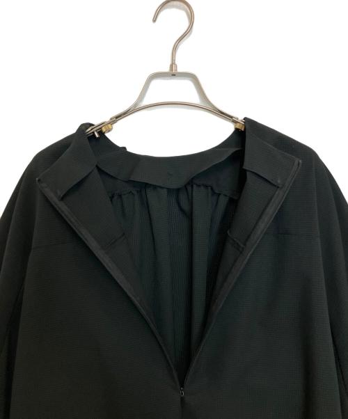 LE PHIL（ル フィル）LE PHIL (ル フィル) クールドットサッカーブラウス ブラック サイズ:Freeの古着・服飾アイテム