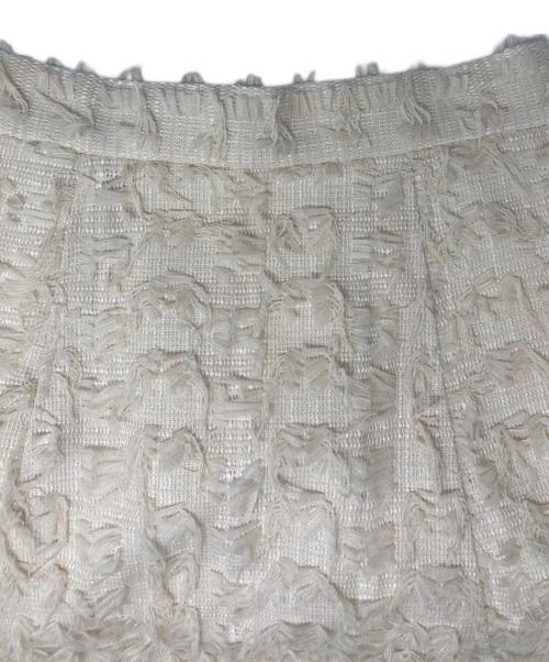 CADUNE（カデュネ）CADUNE (カデュネ) フラッグヤーンスカート ホワイト サイズ:38の古着・服飾アイテム