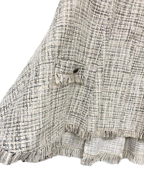 CADUNE（カデュネ）CADUNE (カデュネ) ツイードフレアベスト ホワイト サイズ:38の古着・服飾アイテム