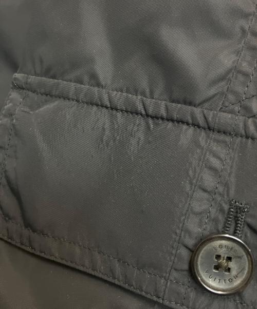 LOUIS VUITTON（ルイ ヴィトン）LOUIS VUITTON (ルイ ヴィトン) ナイロンフィールドジャケット ブラック サイズ:44の古着・服飾アイテム