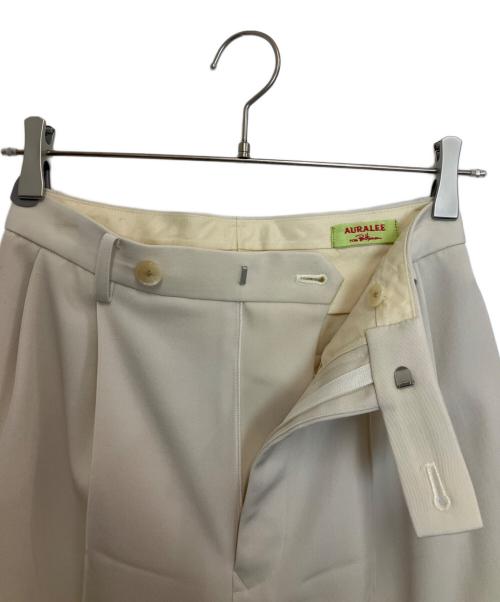 AURALEE（オーラリー）AURALEE (オーラリー) Ron Herman (ロンハーマン) サマーウールイージースラックスパンツ アイボリーの古着・服飾アイテム