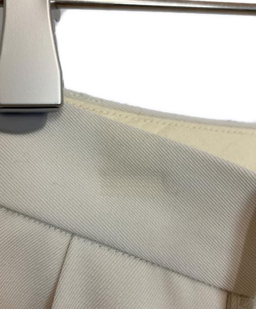 AURALEE（オーラリー）AURALEE (オーラリー) Ron Herman (ロンハーマン) サマーウールイージースラックスパンツ アイボリーの古着・服飾アイテム