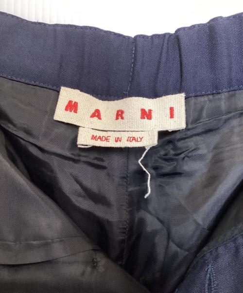 MARNI（マルニ）MARNI (マルニ) ウールトロピカル テーパードパンツ ネイビー サイズ:38の古着・服飾アイテム