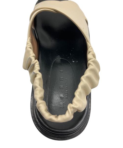 MARNI（マルニ）MARNI (マルニ) レザークロスサンダル ベージュ サイズ:37 1/2の古着・服飾アイテム