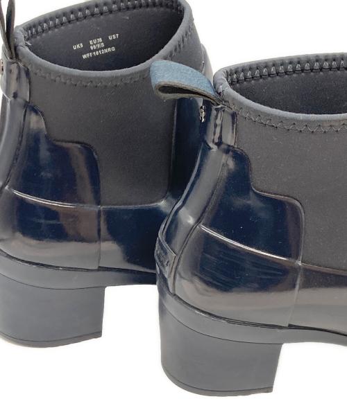 HUNTER（ハンター）HUNTER (ハンター) リファインド グロス ミッド ヒール ブーツ ネイビー サイズ:EU 38の古着・服飾アイテム