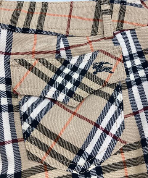 BURBERRY BLUE LABEL（バーバリーロンドンブルーレーベル）BURBERRY BLUE LABEL (バーバリーロンドンブルーレーベル) ノヴァチェックハーフパンツ ベージュ サイズ:SIZE 36の古着・服飾アイテム