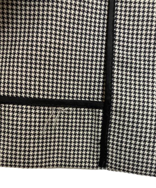 MIU MIU（ミュウミュウ）MIU MIU (ミュウミュウ) ロングスカート ミニハウンドトゥース サイズ:40の古着・服飾アイテム