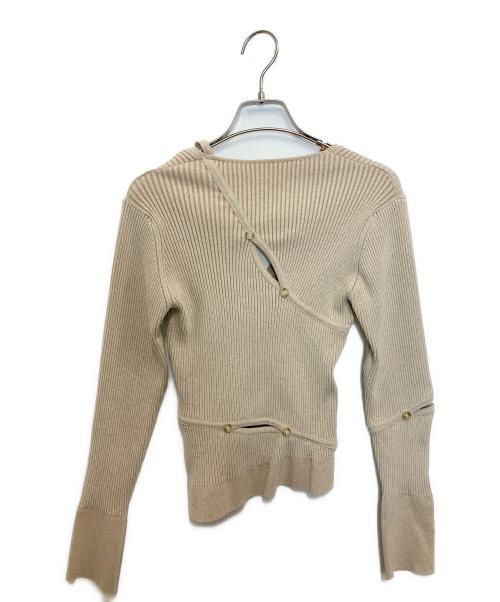 jacquemus（ジャックムス）jacquemus (ジャックムス) アシンメトリーニット ベージュ サイズ:38の古着・服飾アイテム